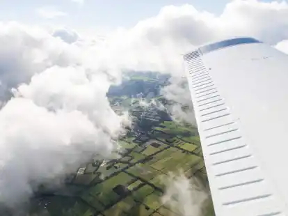 Na, wie hie&szlig; noch gleich dieses Lied von Reinhard Mey? In dem er von der gro&szlig;en sorgenlosen Unabh&auml;ngigkeit singt, die  im Himmel herrschen soll?