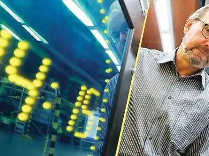 <p>Vollautomatisch und von Andreas Bauch vorprogrammiert l&auml;uft im PTB die Zeitumstellung ab.</p>