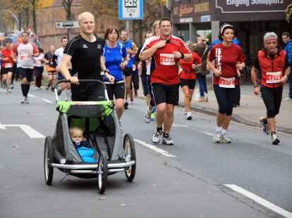 Die Kleinsten waren auch schon mit von der Partie, wenn auch auf drei R&auml;dern anstatt auf zwei Beinen. Aber wer kann schon behaupten, in so jungen Jahren bei einem Marathon dabei gewesen  zu sein?
