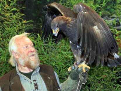 Und er traf dort neben majest&auml;tischen Adlern...