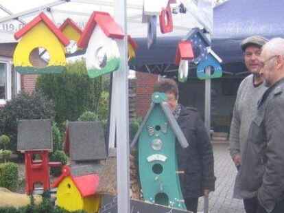 Wir verlassen zwar das Tierreich, machen aber zumindest bei Vogelh&auml;usern weiter.