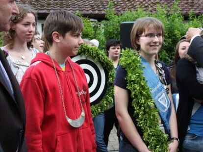 365 Kinder nahmen an dem Spieleprogramm teil. Im Anschluss gab es die Kinderk&ouml;nigs-Kr&ouml;nung.