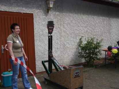 365 Kinder nahmen an dem Spieleprogramm teil. Im Anschluss gab es die Kinderk&ouml;nigs-Kr&ouml;nung.