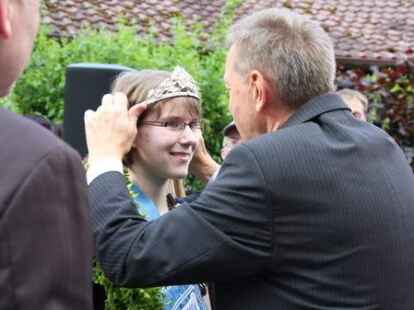 365 Kinder nahmen an dem Spieleprogramm teil. Im Anschluss gab es die Kinderk&ouml;nigs-Kr&ouml;nung.