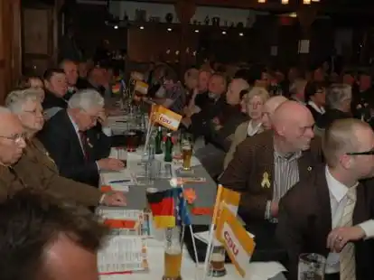 180 Besucher verfolgten den Kreisparteitag.