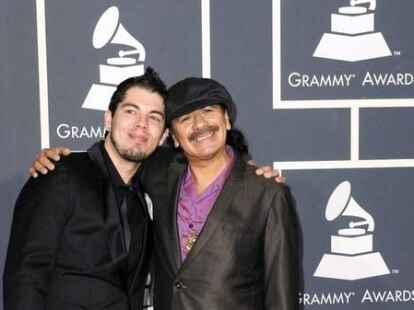 US-S&auml;nger Carlos Santana (rechts) und Sohn Salvador BILD: DPA