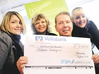 Hilfe f&uuml;r Wildwasser(von links): Kerstin Koletschka, Cornelia de Vries, Ralf Ebken und Melanie Koch.