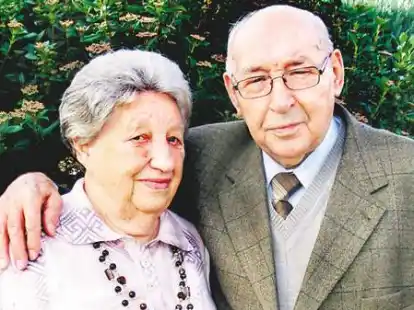 Sind auch nach 60 Jahren noch gl&uuml;cklich verheiratet: Ehrentraud und Adam Schneider