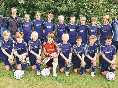 Die Rasteder Fu&szlig;ball-D-Junioren sicherten sich bereits vorzeitig die Meisterschaft in der Kreisliga. F&uuml;r die Mannschaft steht am 22. November noch eine weitere gro&szlig;e Herausforderung an. Beim VW-Cup spielt das Team in Bremen gegen Werder Bremen.