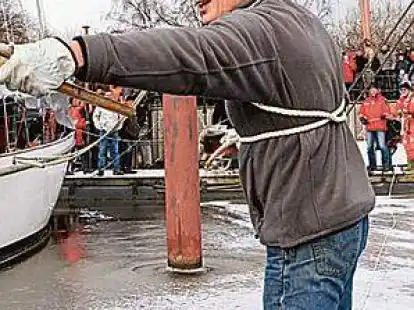 Stefan Funke erreichte schnellen Schrittes den dritten Pfeiler im Hafen der Segelkameradschaft Geniusbank.