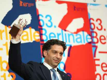 Der bosnische Regisseur Danis Tanovic  erhielt f&uuml;r sein Drama &bdquo;An Episode in the Life of an Iron Picker&ldquo; (&bdquo;Epizoda u zivotu beraca zeljeza&ldquo;) den Gro&szlig;en Preis der Jury.