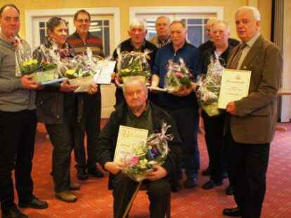 Neben zahlreichen interessanten Vortr&auml;gen  wurden einige Mitwirkende f&uuml;r besondere Mitgliedschaften geehrt, mit besonderer Anerkennung ist wohl ein 65. Mitgliedschafts-Jubil&auml;um zu nennen &ndash; Hut ab!