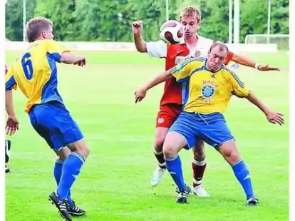 Sergey Zimin (r.) konnte sich einige Male in Szene setzen. Dennoch unterlag der BVC Zweitligist Mainz mit 0:5.