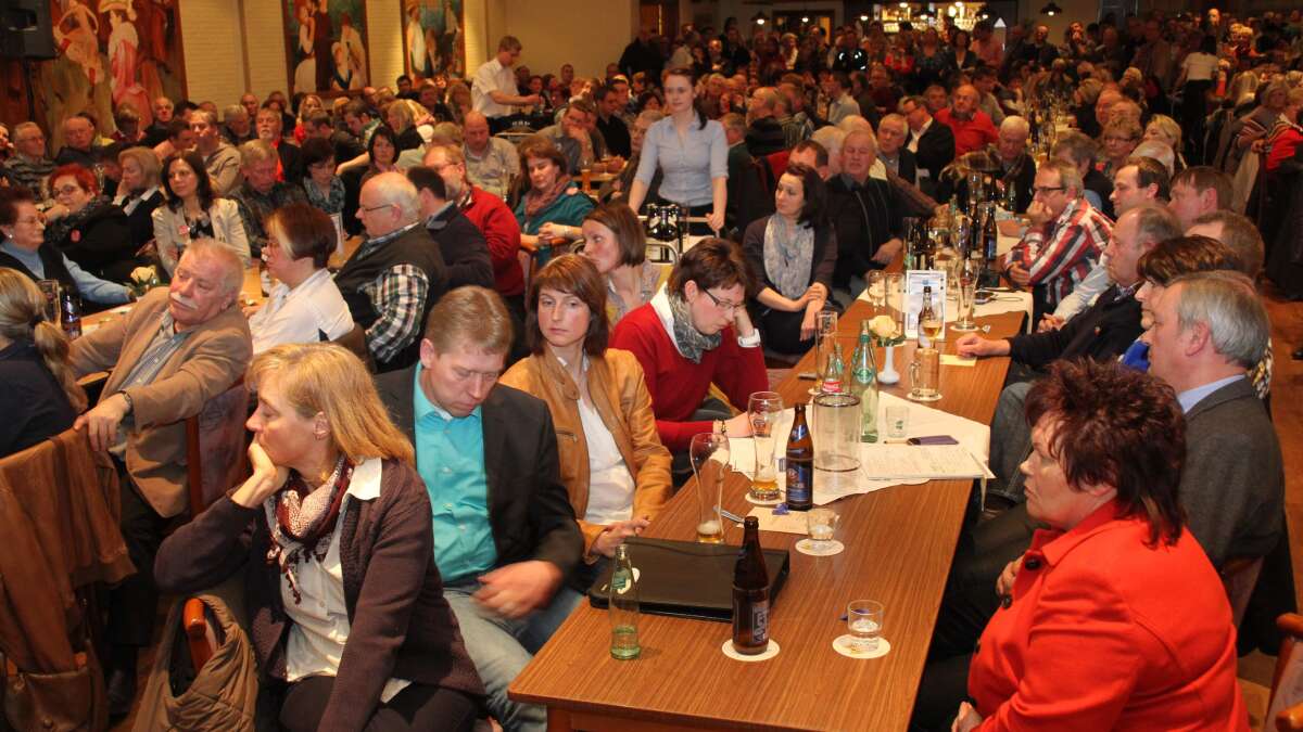 NWZPodiumsdiskussion zur Bürgermeisterwahl in