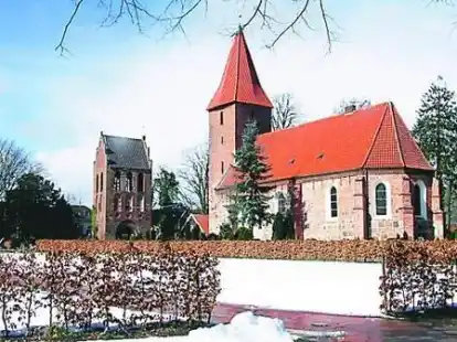 In der Rasteder St.-Ulrichs-Kirche finden Sonntag Konfirmationen statt &ndash; vielleicht im Schnee?
