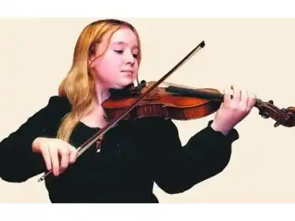 Jule P&uuml;njer aus Huntlosen tritt neben vielen anderen Musikern und Gruppen beim bunten Abend auf.