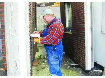 Bei &bdquo;ideal-heim-bau&ldquo; in Markhausen k&ouml;nnen die Mitarbeiter auch bei kaltem Wetter W&auml;nde und Decken herstellen. Die Fertigungshallen sind beheizt. Im warmen Klima Spaniens gibt es keine Winterpause auf dem Bau. Das sichert die Jobs in Markhausen.