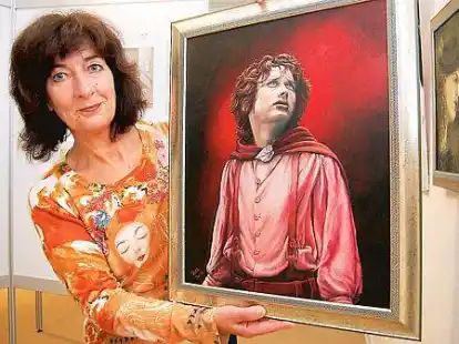 Hella Krause zeigt eines ihrer &Ouml;lbilder. Die 58-J&auml;hrige stellt zum ersten Mal aus. An diesem Sonntag findet die Vernissage im Museum Nordenham statt.