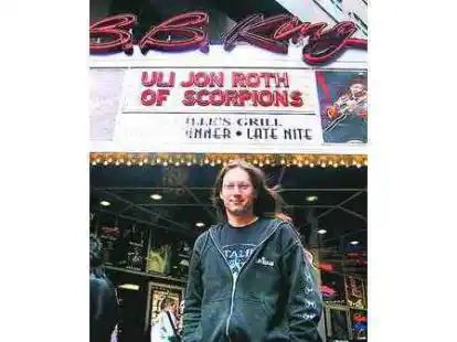 Mit Uli Jon Roth und Band trat Michael Ehr&eacute; im Fr&uuml;hjahr auch im &bdquo;B. B. King Blues Club&ldquo; in New York auf.