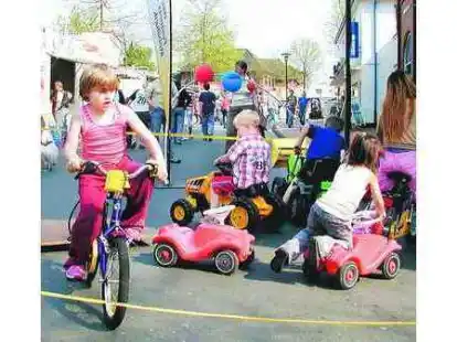 Vor allem der Nachwuchs hatte seine Freude und drehte m&auml;chtig auf