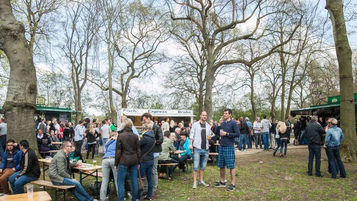 Frühtanz beim Drögen Hasen