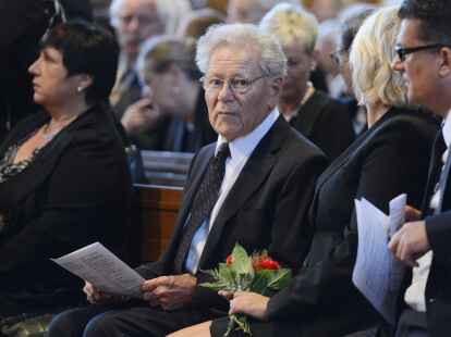 Der Schweizer Autor und Theologe Hans K&uuml;ng nimmt an der Trauerfeier f&uuml;r Walter Jens teil.