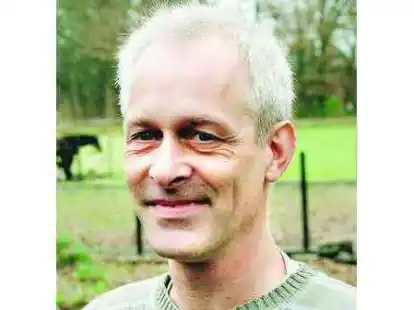 Heilt durch Handauflegen: In Pfahlhausen hat Hayo Bothe seine Praxis eingerichtet. Dort hilft er Menschen aus der Region, wenn sie unter Schmerzen, Verspannungen oder Schlafst&ouml;rungen leiden.