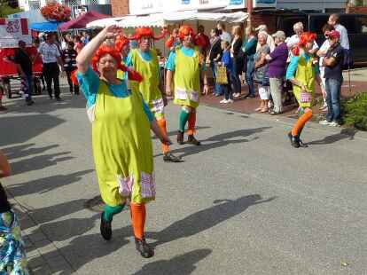 ... Pippi Langstrumpf und ihren bisher unbekannten Zwillingsschwestern!