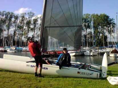 Mit so einem Katamaran k&ouml;nnte man  direkt ins Taka-Tuka-Land fahren &ndash; vorausgesetzt man findet es.