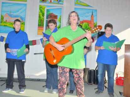 Der Geb&auml;rdenchor aus Oldenburg, die Fischer-Family, der Oldenburger Singkreis, der Inklusionschor 