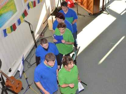 Der Geb&auml;rdenchor aus Oldenburg, die Fischer-Family, der Oldenburger Singkreis, der Inklusionschor 