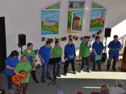 Der Geb&auml;rdenchor aus Oldenburg, die Fischer-Family, der Oldenburger Singkreis, der Inklusionschor 