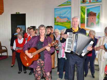 Der Geb&auml;rdenchor aus Oldenburg, die Fischer-Family, der Oldenburger Singkreis, der Inklusionschor 