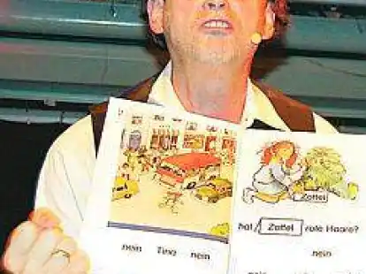 Irrer Blick gepaart mit feinsinnigem und bitterb&ouml;sem Humor: Das ist der Kabarettist Axel P&auml;tz.