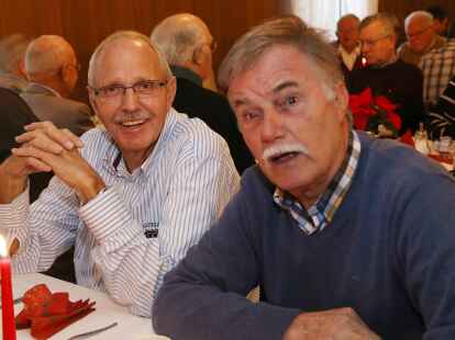 Kameradentreffen der ehemaligen Soldaten und Zivilangestellten des Hubschraubertransportgeschwaders 64 in Ahlhorn im Gasthaus R&ouml;nnau.