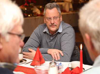 Kameradentreffen der ehemaligen Soldaten und Zivilangestellten des Hubschraubertransportgeschwaders 64 in Ahlhorn im Gasthaus R&ouml;nnau.