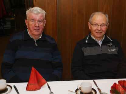 Kameradentreffen der ehemaligen Soldaten und Zivilangestellten des Hubschraubertransportgeschwaders 64 in Ahlhorn im Gasthaus R&ouml;nnau.