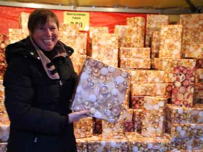 Zahlreiche G&auml;ste lockte es am dritten Advent auf den Bookholzberger Weihnachtsmarkt. Die Organisatoren von 