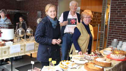 Zahlreiche G&auml;ste lockte es am dritten Advent auf den Bookholzberger Weihnachtsmarkt. Die Organisatoren von 