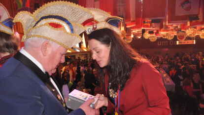 Impressionen vom ersten B&uuml;ttenabend