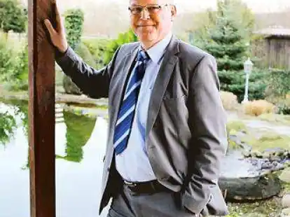 <p>Selbst im Winter ist f&uuml;r B&uuml;rgermeisterkandidat Josef Themann aus Kampe der gro&szlig;e heimische Garten ein Ort der Erholung.</p>