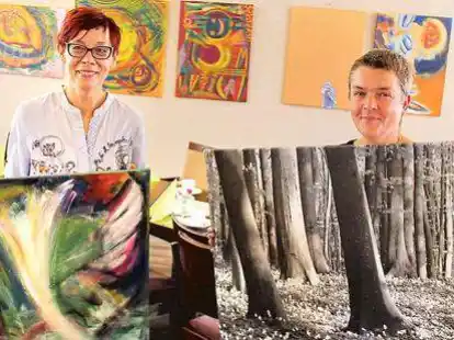 Aufh&auml;ngen der Bilder: Die Malerin Elisabeth Zapp (links) und die Fotografin Claudia Kalusky stellen ihre Werke, knapp 40 gemalte und fotografierte Bilder, im Lopshof in mehreren R&auml;umen aus.