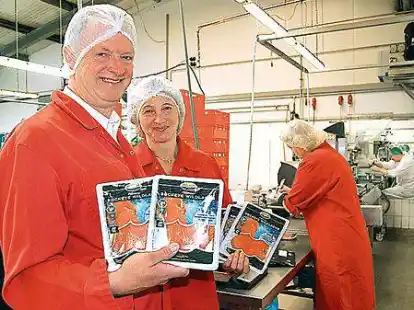 Dirk und Marianne Abrahams in der Fabrik