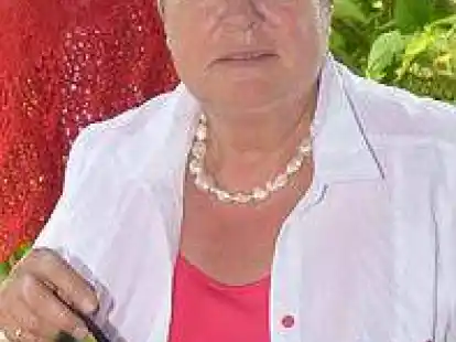 Kreative Handarbeit: Johanna Griguschies  stellte nicht nur ihren Hof zur Verf&uuml;gung sondern bot auch eigene Kreationen an.