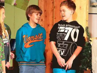 Kindertheaterst&uuml;ck &bdquo;Aber er hat doch alles!&ldquo;: Jungen und M&auml;dchen des W&ouml;schenlanner Heimatvereens zeigen das Weihnachtsspiel am Sonntag auch  noch einmal bei der Nikolausfeier im Gasthaus Zur Krone.