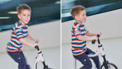 Der kleine Marcus f&auml;hrt  auf dem Highwayfreak von Scoot & Ride. Das Wahlweise als Laufrad oder Roller nutzbare Spielzeug ist in der Kategorie &bdquo;PreSchool&ldquo; f&uuml;r den &bdquo;Toy Award&ldquo; nominiert.