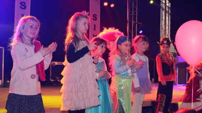 Kinderfasching im Festzelt an der Raiffeisenstra&szlig;e