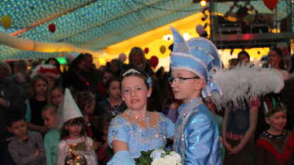 Kinderfasching im Festzelt an der Raiffeisenstra&szlig;e