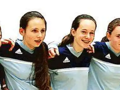 <p>        Ihnen geh&ouml;rt die Zukunft: Die  Nachwuchs-Faustballerinnen des Elsflether TB sind hochtalentiert. Zum Team geh&ouml;ren  Melina H&ouml;lting, Laura Kauschmann, Annkathrin den Dulk, Lara Schulz, Lea Schulz, Valeria Schwab, Beke Beuth.    </p>