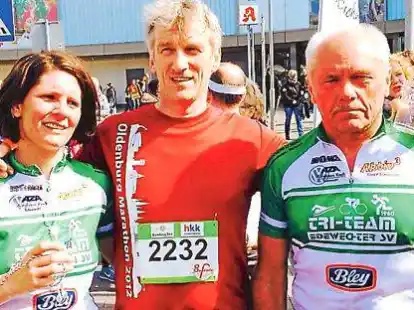 Sonja Friedrich, Frank Theune und Reinhold B&ouml;ckmann (von links) vom ESV starteten &uuml;ber die 10-km-Strecke.